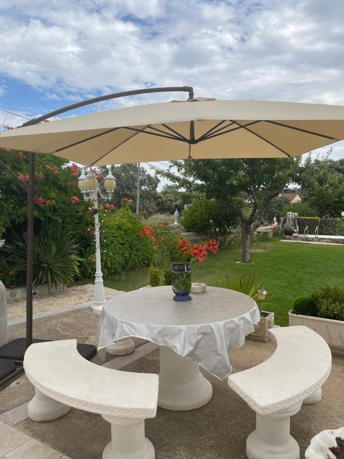Villa Entre Encinas Moralina Kültér fotó